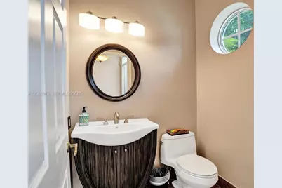9308 NW 8th Cir, Plantation, FL 33324 - Photo 30