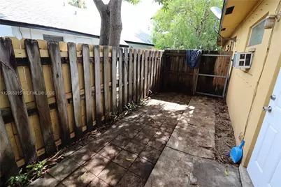 1341 NE 5th Ter #3, Fort Lauderdale, FL 33304 - Photo 30