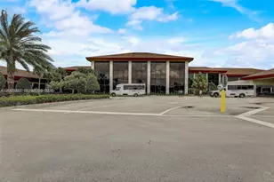 12755 SW 16th Ct, Pembroke Pines, FL 33027 - Photo 38
