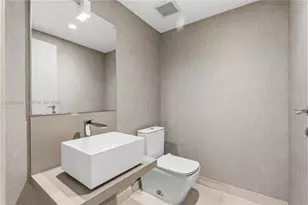 1000 Brickell Plaza, Miami, FL 33131 - Photo 36