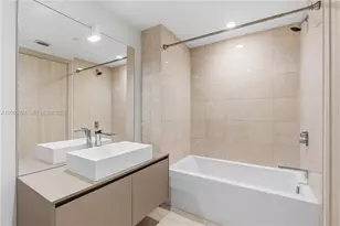 1000 Brickell Plaza, Miami, FL 33131 - Photo 28