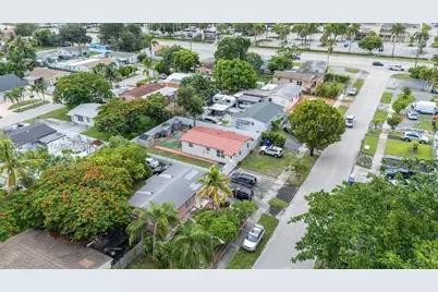 1600 N 68th Ave, Hollywood, FL 33024 - Photo 30