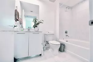 950 Brickell Bay Dr, Miami, FL 33131 - Photo 12
