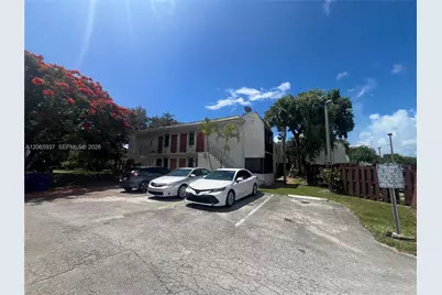 8701 SW 141st St #H3, Palmetto Bay, FL 33176 - Photo 2