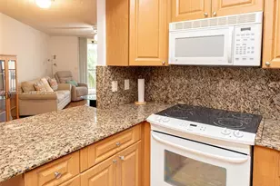 8363 Lake Dr, Doral, FL 33166 - Photo 4