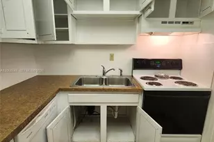 1535 SE 15th St, Fort Lauderdale, FL 33316 - Photo 6