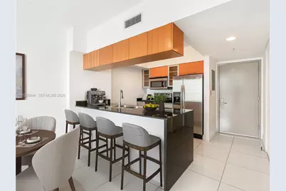 1750 N Bayshore Dr #PH-5309, Miami, FL 33132 - Photo 6