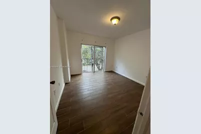 948 SW 6th Ct #948, Florida City, FL 33034 - Photo 4