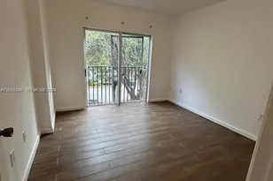 948 SW 6th Ct, Florida City, FL 33034 - Photo 4