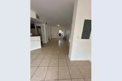 948 SW 6th Ct #948, Florida City, FL 33034 - Photo 2