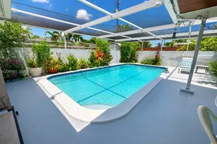 201 NE 57th Ct, Oakland Park, FL 33334 - Photo 2