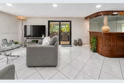 7961 W 6th Ave, Hialeah, FL 33014 - Photo 18