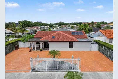 7961 W 6th Ave, Hialeah, FL 33014 - Photo 1