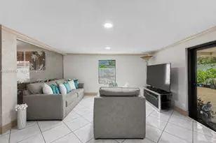 7961 W 6th Ave, Hialeah, FL 33014 - Photo 20