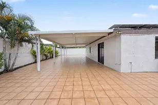 7961 W 6th Ave, Hialeah, FL 33014 - Photo 32