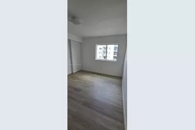 2415 NW 16th St Rd #315, Miami, FL 33125 - Photo 26