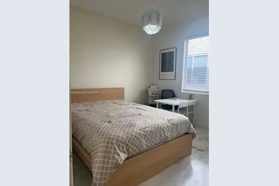 19353 SW 60th Ct, Pembroke Pines, FL 33332 - Photo 4