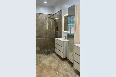 19353 SW 60th Ct, Pembroke Pines, FL 33332 - Photo 6