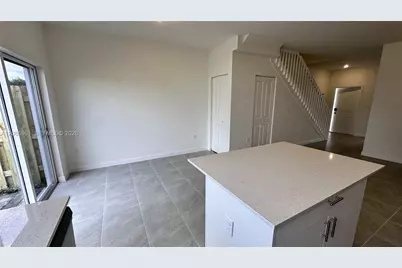 29261 SW 162nd Ct #29261, Homestead, FL 33033 - Photo 4