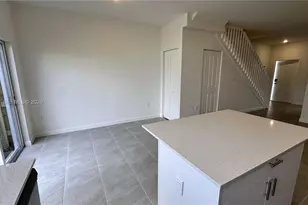 29261 SW 162nd Ct, Homestead, FL 33033 - Photo 4