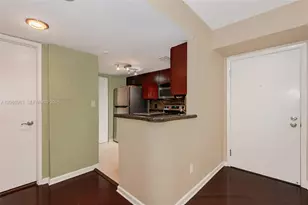 770 Claughton Island Dr, Miami, FL 33131 - Photo 8