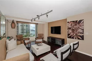 770 Claughton Island Dr, Miami, FL 33131 - Photo 4