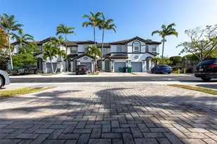 11406 NW 76th Terrace, Doral, FL 33178 - Photo 2