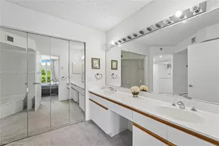 3400 NE 192 St, Aventura, FL 33180 - Photo 10