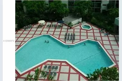 16919 N Bay Rd #420, Sunny Isles Beach, FL 33160 - Photo 4