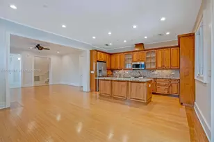 3072 Carter St, Miami, FL 33133 - Photo 6