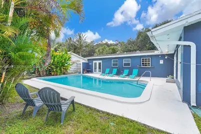407 S 56th Ter, Hollywood, FL 33023 - Photo 10