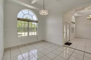 25 Ludlam Dr, Miami Springs, FL 33166 - Photo 8