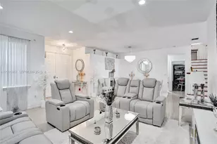 9078 Alexandra Cir, Wellington, FL 33414 - Photo 6
