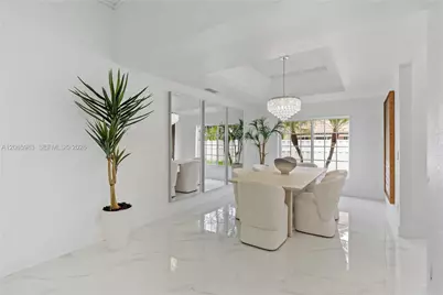 695 NW 107th Ln, Coral Springs, FL 33071 - Photo 10