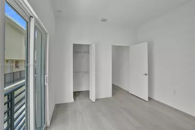 1567 NW 1st St #14, Miami, FL 33125 - Photo 12