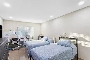 5665 W 20th Ave, Hialeah, FL 33012 - Photo 26