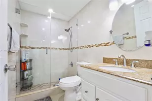 5665 W 20th Ave, Hialeah, FL 33012 - Photo 8
