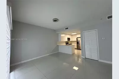 11002 NW 83rd St #202, Doral, FL 33178 - Photo 4