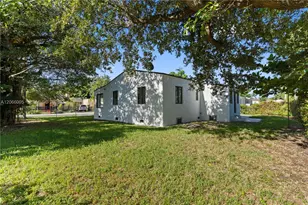 1771 NW 48th St, Miami, FL 33142 - Photo 8