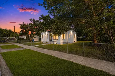 1771 NW 48th St, Miami, FL 33142 - Photo 12