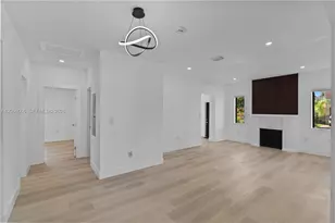 1771 NW 48th St, Miami, FL 33142 - Photo 20