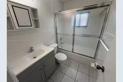 7792 W 29th Way #202, Hialeah, FL 33018 - Photo 18