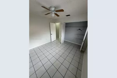 7792 W 29th Way #202, Hialeah, FL 33018 - Photo 22