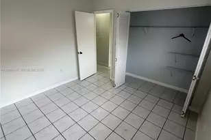 7792 W 29th Way, Hialeah, FL 33018 - Photo 22
