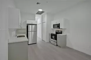 1567 NW 1st St, Miami, FL 33125 - Photo 2