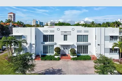 3900 N Meridian Ave #4, Miami Beach, FL 33140 - Photo 1