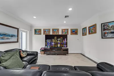 14380 SW 36th St, Miami, FL 33175 - Photo 10