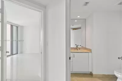 1331 Brickell Bay Dr #4107, Miami, FL 33131 - Photo 26