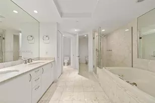 1331 Brickell Bay Dr, Miami, FL 33131 - Photo 22
