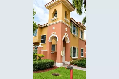 10666 SW 7th St #2106, Pembroke Pines, FL 33025 - Photo 1